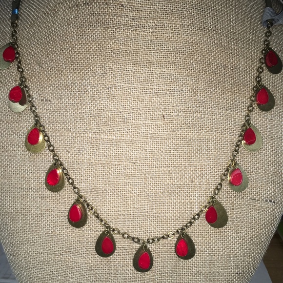 Anthropologie Fluttered Vines Strand Necklace Red/Brass NWT - Picture 2 of 7